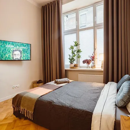 Na Krakowskim Kazimierzu كراكوفيا