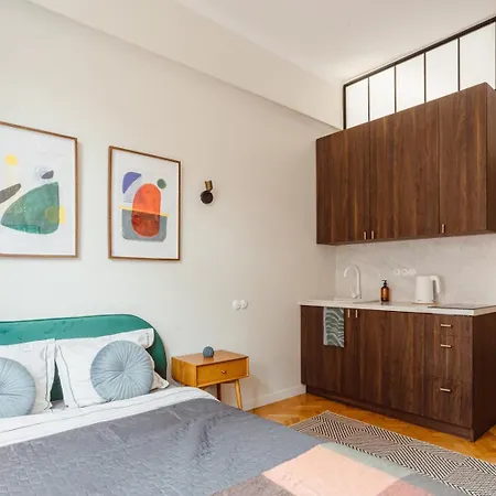 Na Krakowskim Kazimierzu * كراكوفيا